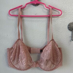 Victoria's Secret Lace Bra - Blush Pink